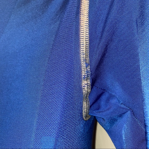 Nike Pro Blue Long Sleeve Top - Picture 11 of 12